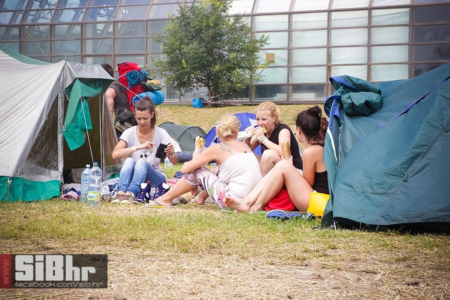 exit2013_SiBhr_107