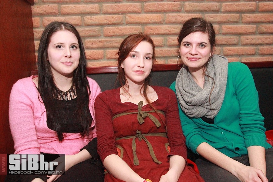 nocni_zivot_FortPub_04012013_Si
