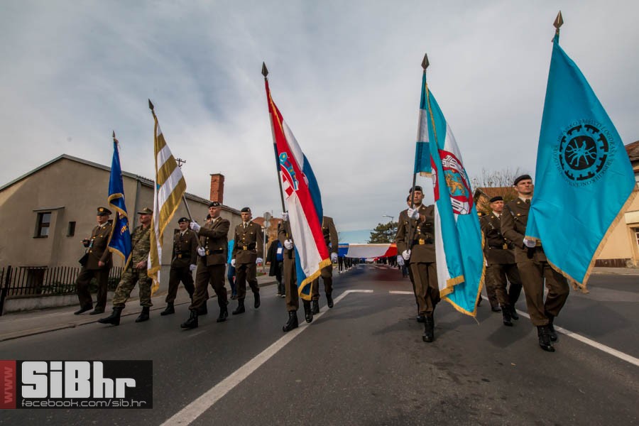 kolona_sjecanja_vukovar_SiBhr_4