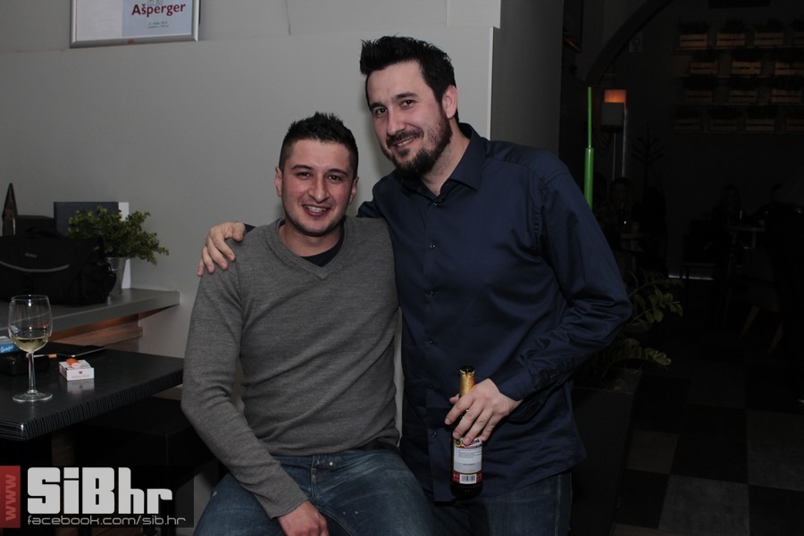 izlozba_kavana__2014_03 izlozba_kavana__2014_03