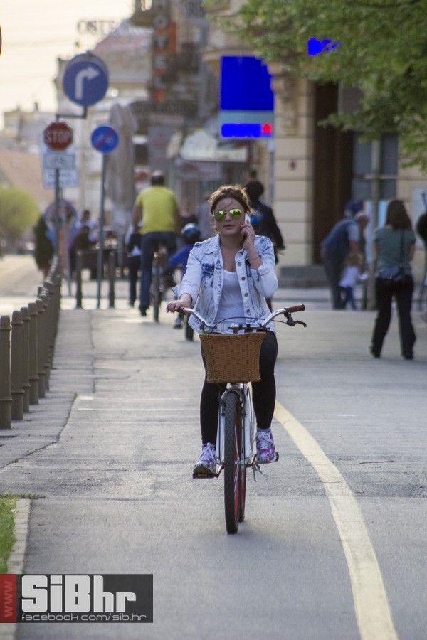 osjecani_u_setnji_gradom_107 osjecani_u_setnji_gradom_107