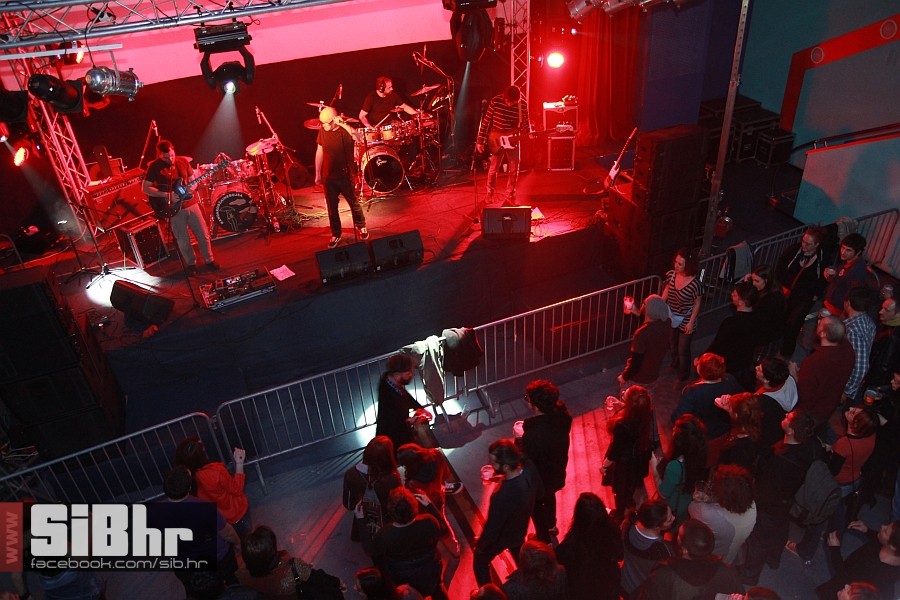 EUROPA_osijek_nightlife_sibhr9_