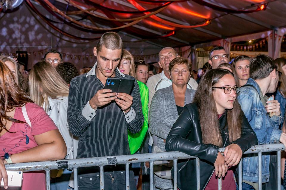 Dani prvog hrvatskog piva 2019. – Jelena Rozga, 4. rujna Dani prvog hrvatskog piva 2019. – Jelena Rozga, 4. rujna