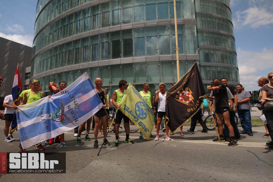 crveni_fico_2016_osijek_SiBhr_1