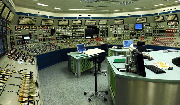 Nuklearna elektrana ilustracija