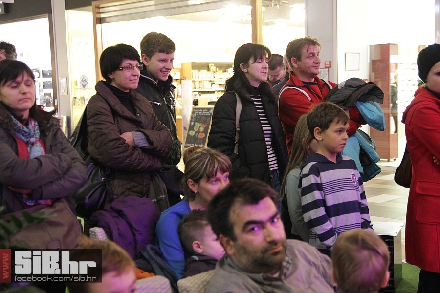 bozicna_bajka_am_15 bozicna_bajka_am_15