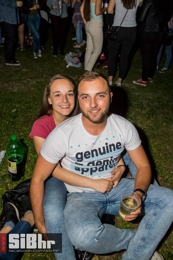 studentska_rostiljada_84