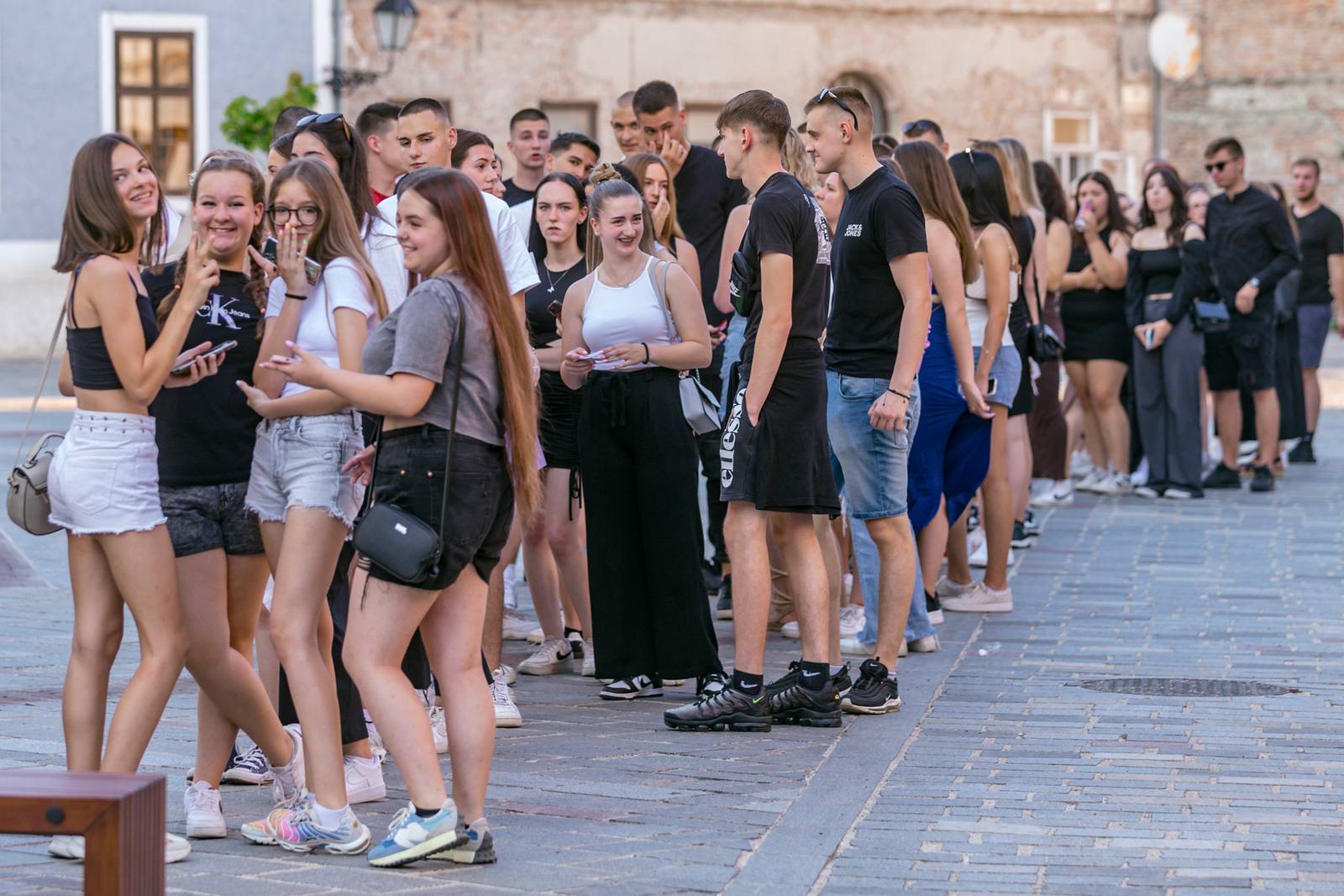 Trap zvijezda Relja održao koncert u osječkoj Tvrđi