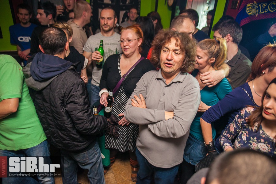 guzva_u_16ercu_barcelonapub_170