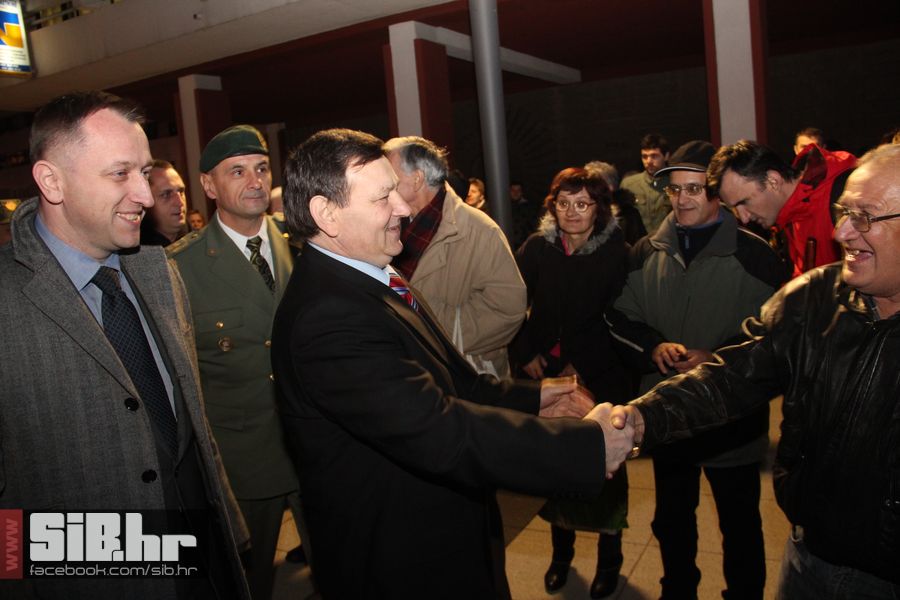 SvecanoOtvorenTrgSlobode_SiBhr_