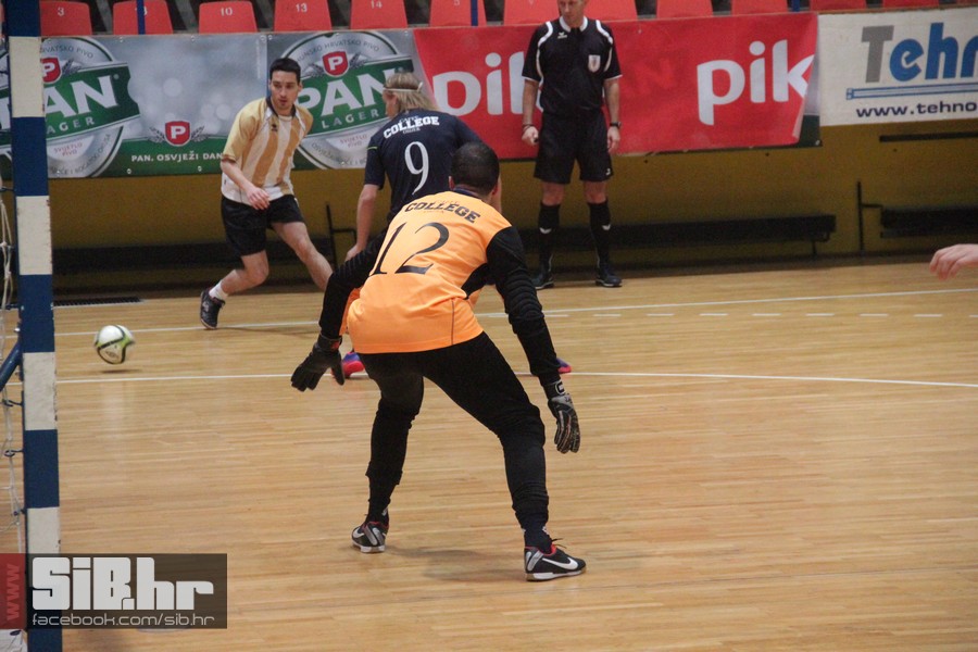 8kafica2012_sibhr43 8kafica2012_sibhr43