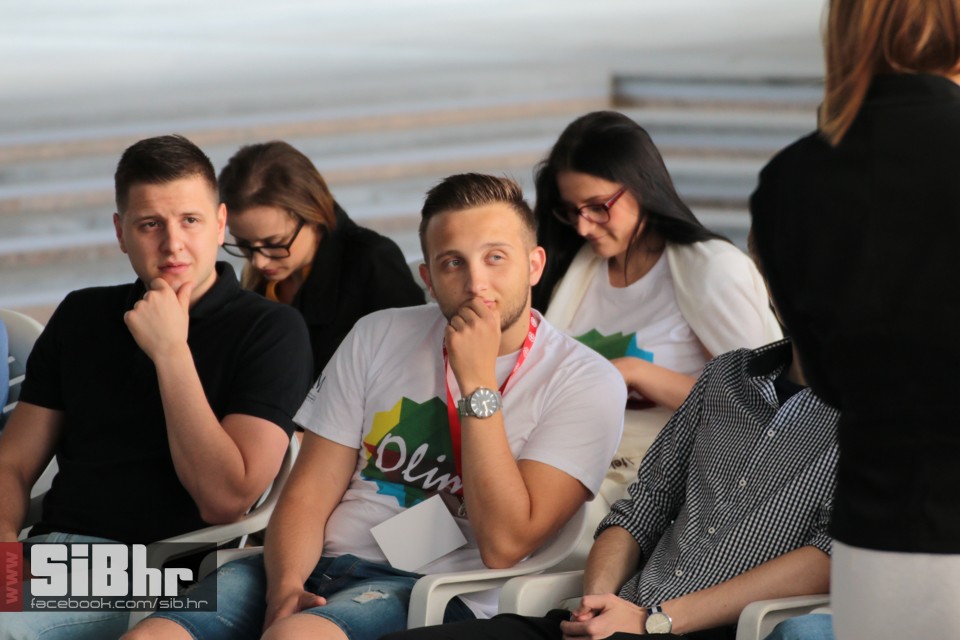 oljm_pet_2016_sibhr_05