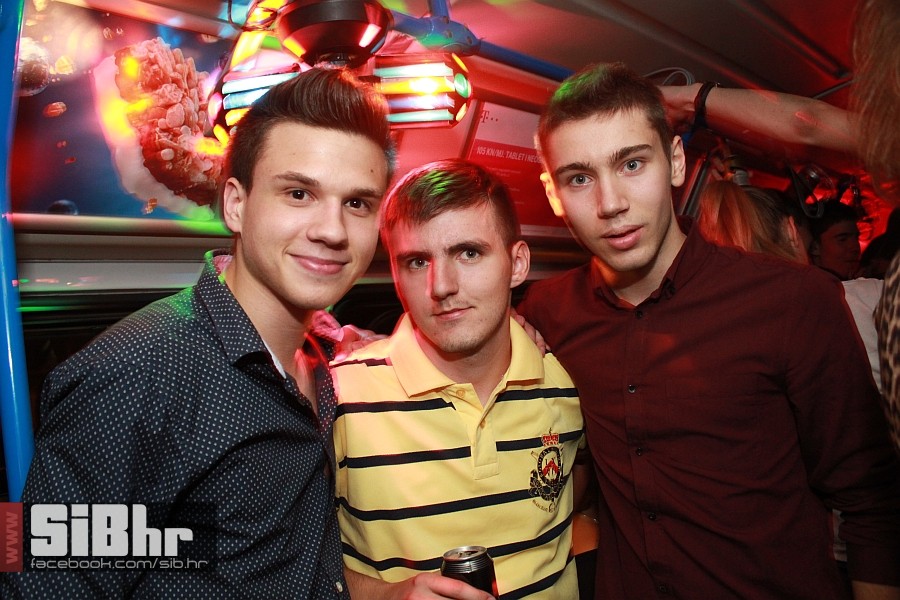 tramvajparty_osijek_nightlife_s