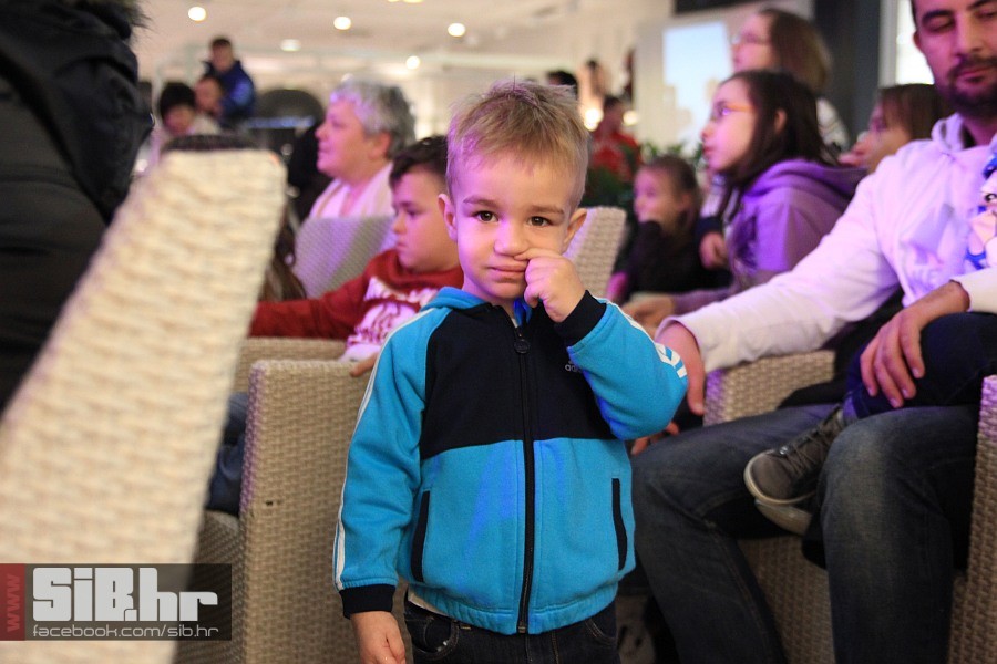 bozicna_bajka_am_34 bozicna_bajka_am_34