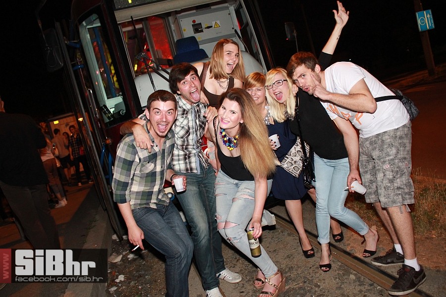 tramvajparty_osijek_nightlife_s