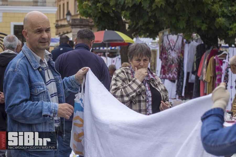 sajam_antikviteta_svibanj_2016_