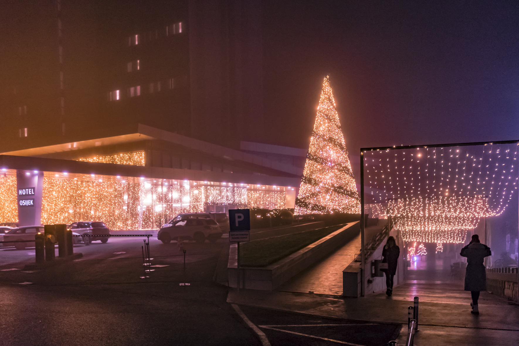 Blagdanski duh u središtu Osijeka Blagdanski duh u središtu Osijeka