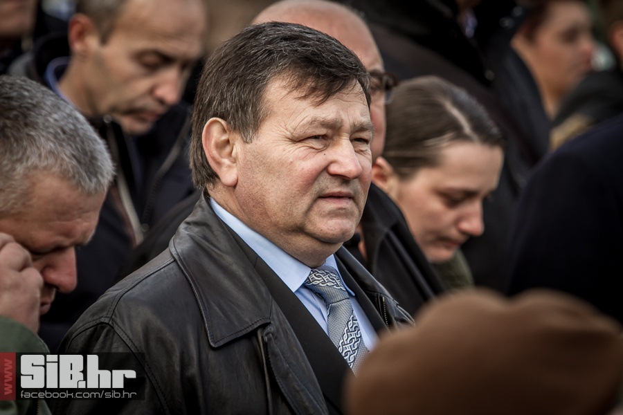 kolona_sjecanja_vukovar_1811201