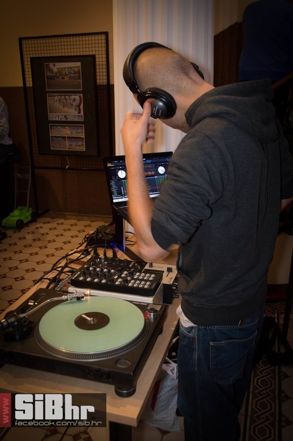hip_hop_SiB_hr_02