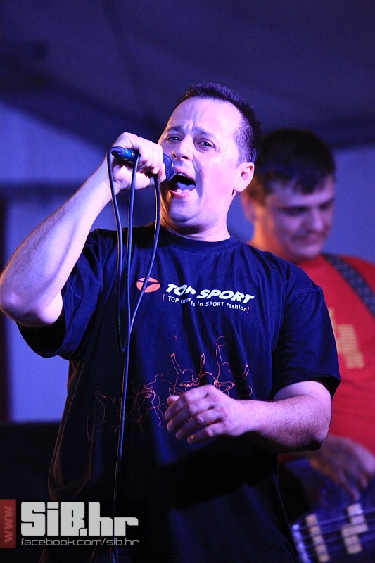 oljm_guzva_u_16ercu_03062012_si