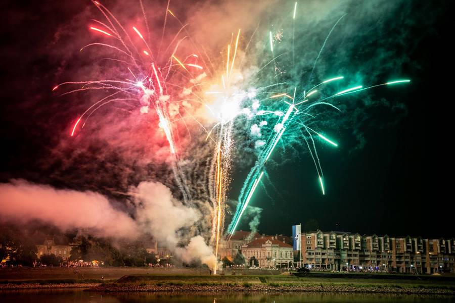 38503191_10156551129934605_8887 38503191_10156551129934605_8887