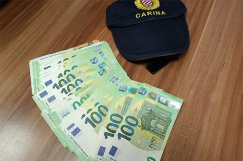 gotovina euri carina