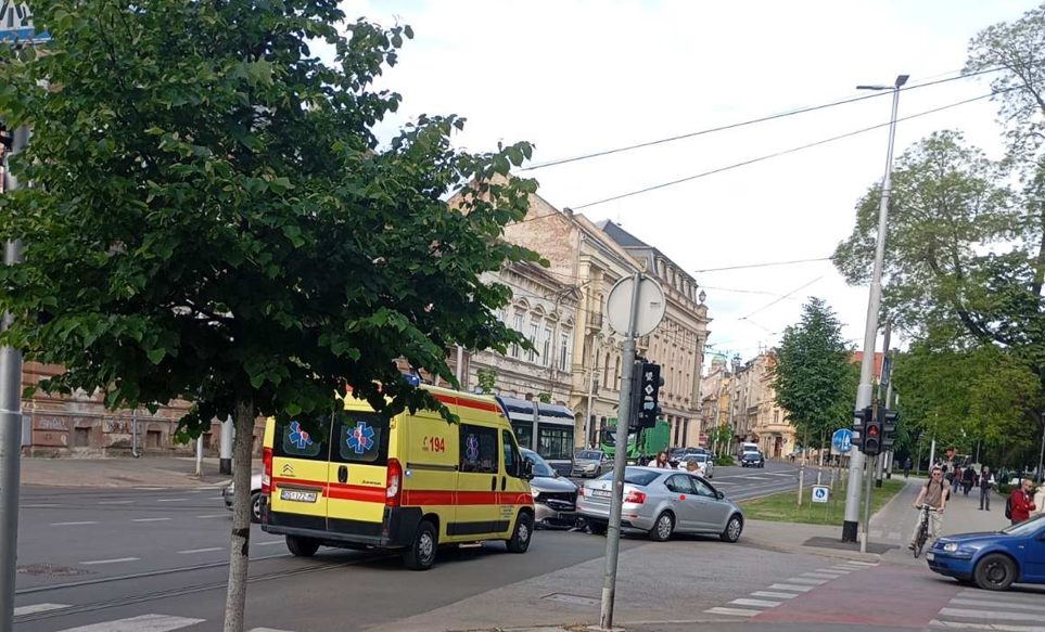 prometna križanje kapucinske i radićeve