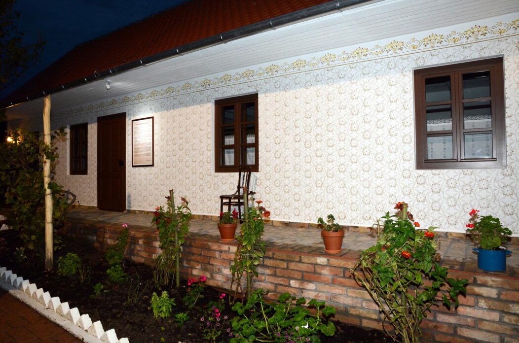 Rodna kuća Ivana Kozarca Rodna kuća Ivana Kozarca