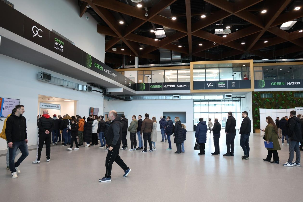 Osijek: Sajam poslova i profesionalnog usmjeravanja