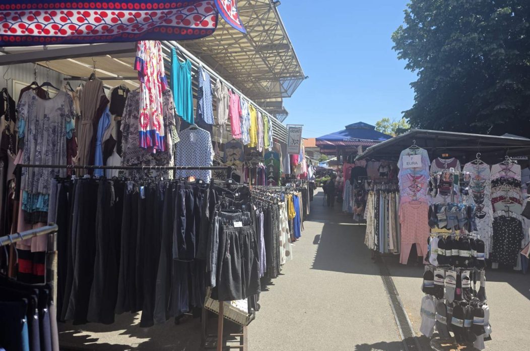 tržnica odjeća tržnica odjeća