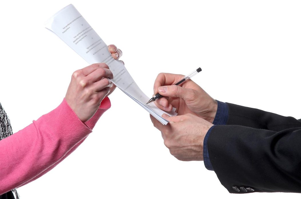 Sklapanje i raskidanje ugovora