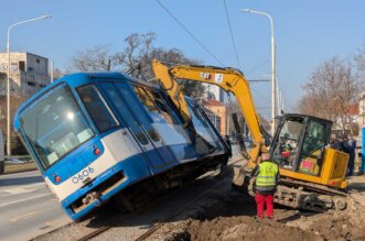 tramvaj nesreća