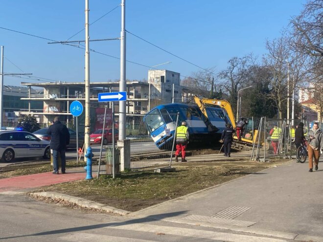 prometna nesreća tramvaj