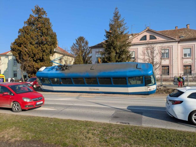 tramvaj nesreća