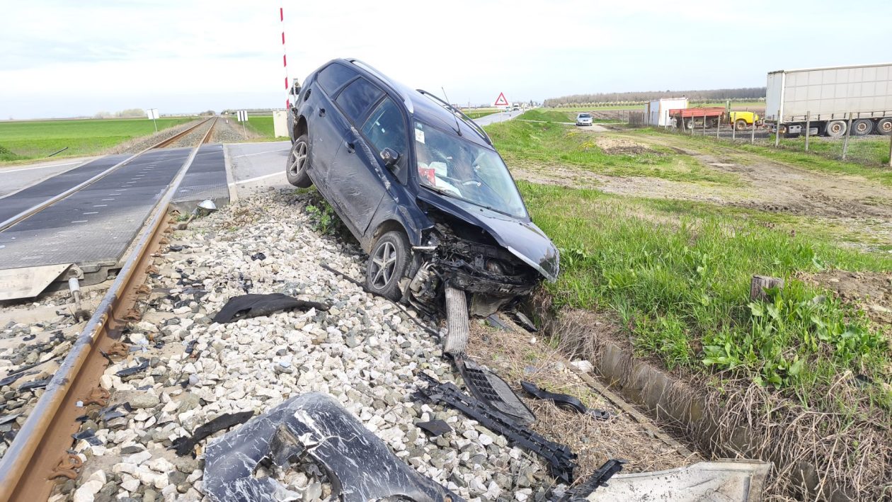 prometna nesreća na pružnom prijelazu kod švajcarnice prometna nesreća na pružnom prijelazu kod švajcarnice